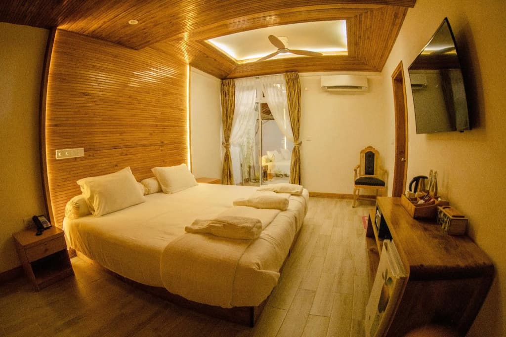 Perla Dhangethi Hotel - photo 9