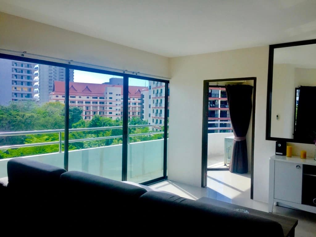 R-Con Wongamat Apartments - photo 32