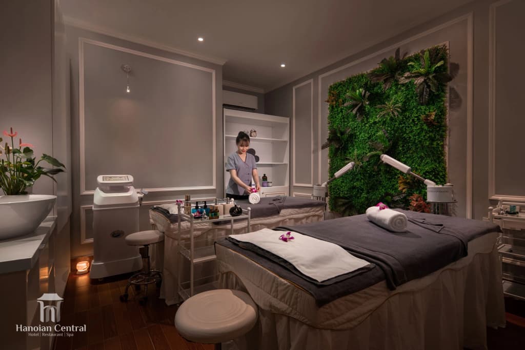 Hanoian Central Hotel & Spa - photo 4