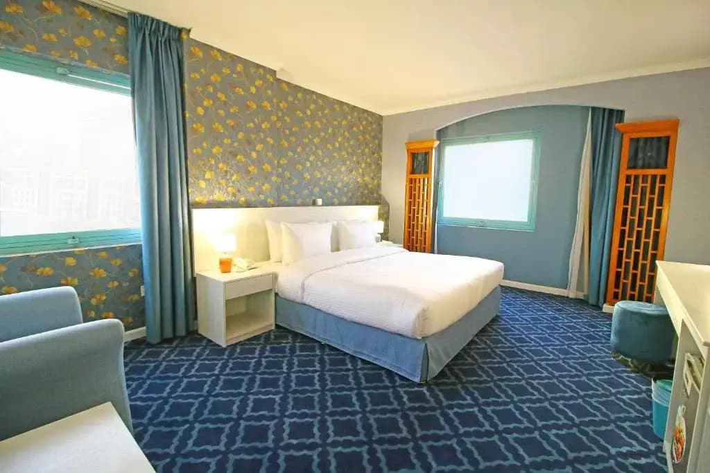 The George Hotel - photo 29