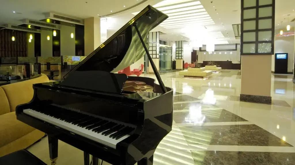 City Seasons Muscat Hotel - photo 10