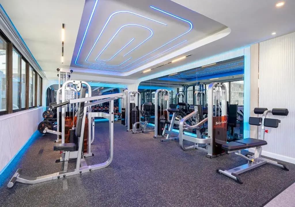 Centre Point Hotel Sukhumvit 10 - photo 35