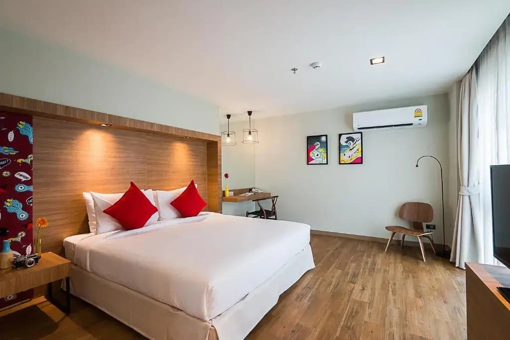 Sunshine Hip Hotel - photo 4