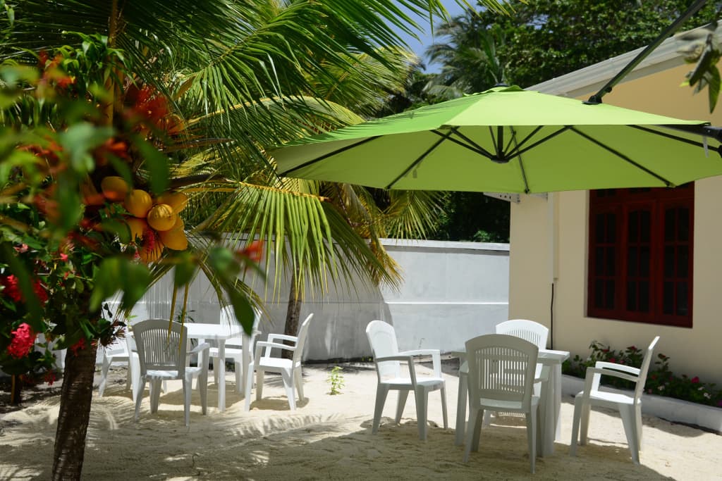 Maclura Residence Guest House - photo 7