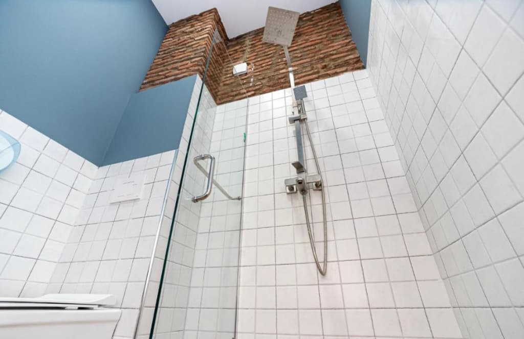 Tiflis Hotel - photo 19