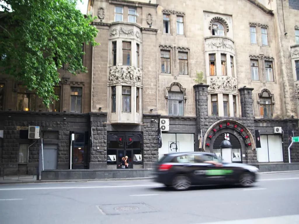 Old Vera Apartments - photo 27