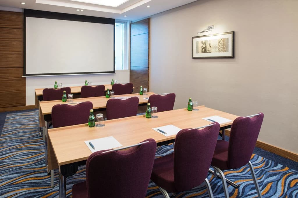 Four Points by Sheraton Bur Dubai Hotel - photo 32