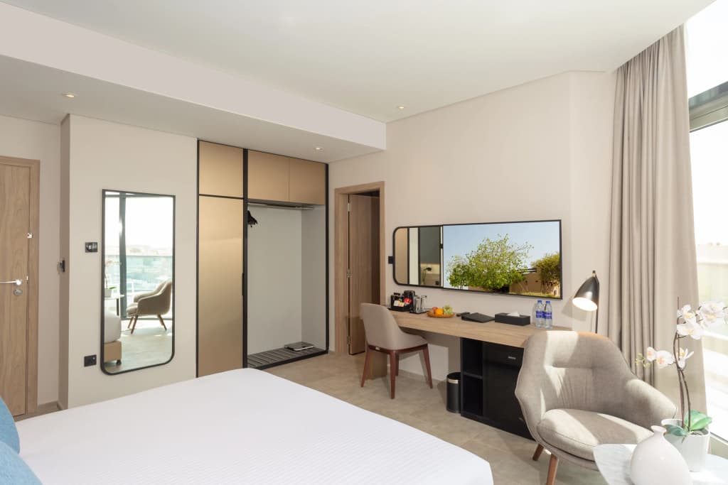 Beach Walk Hotel - photo 10