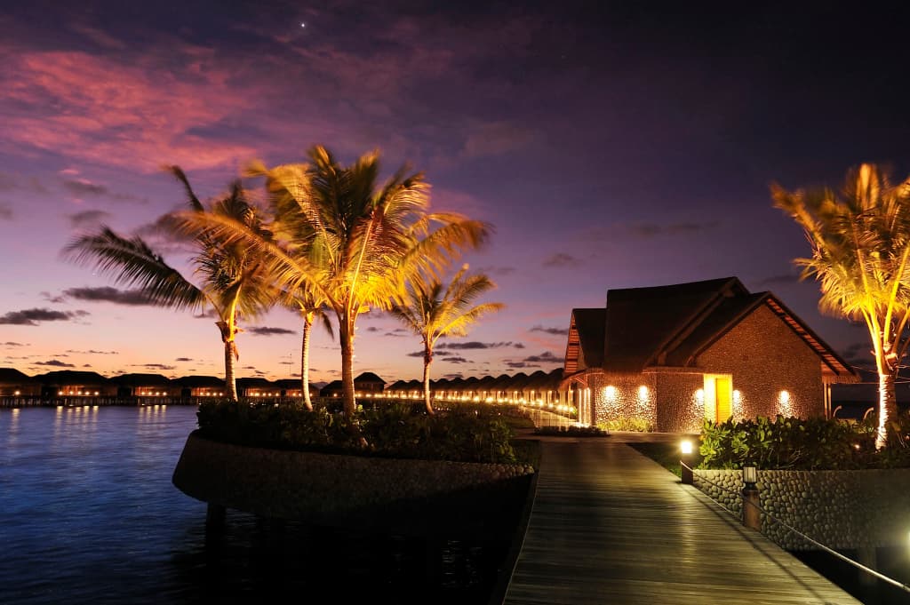 Ayada Maldives Hotel - photo 10