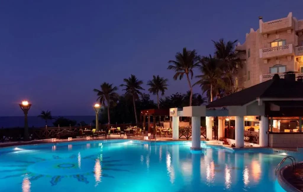 Grand Hyatt Muscat Hotel - photo 27