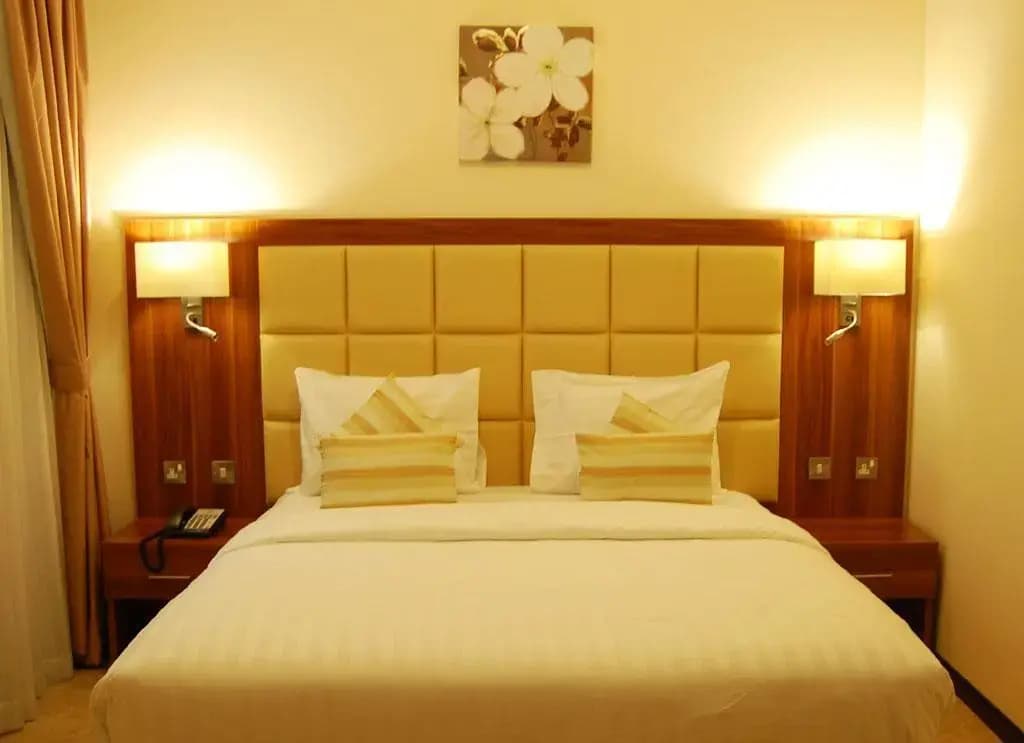 Golden Ocean Hotel - photo 3