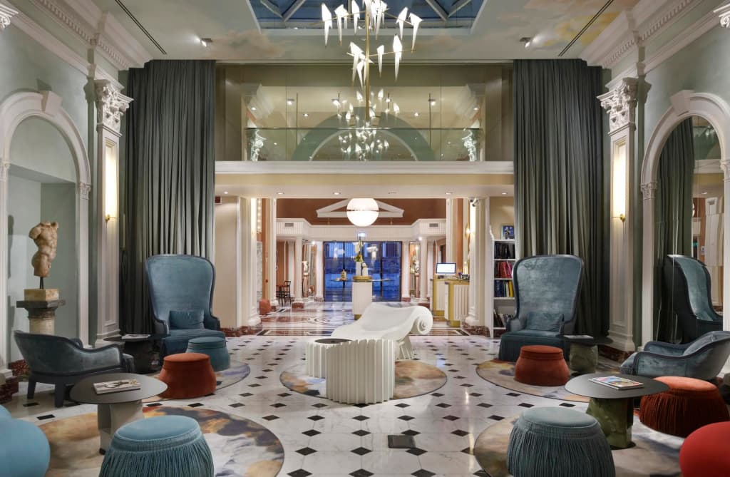 Leon's Place Hotel - photo 3