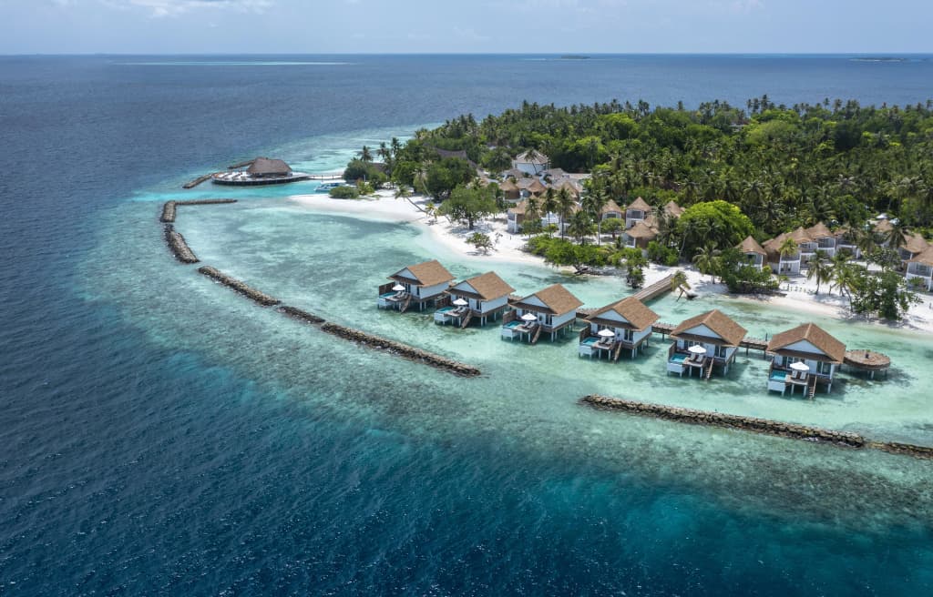 Bandos Maldives Resort - photo 1
