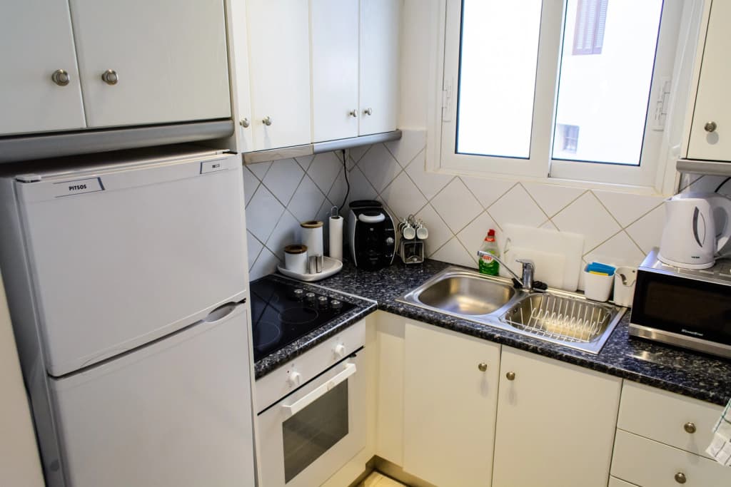Cozy in Plaka Apartments - photo 2