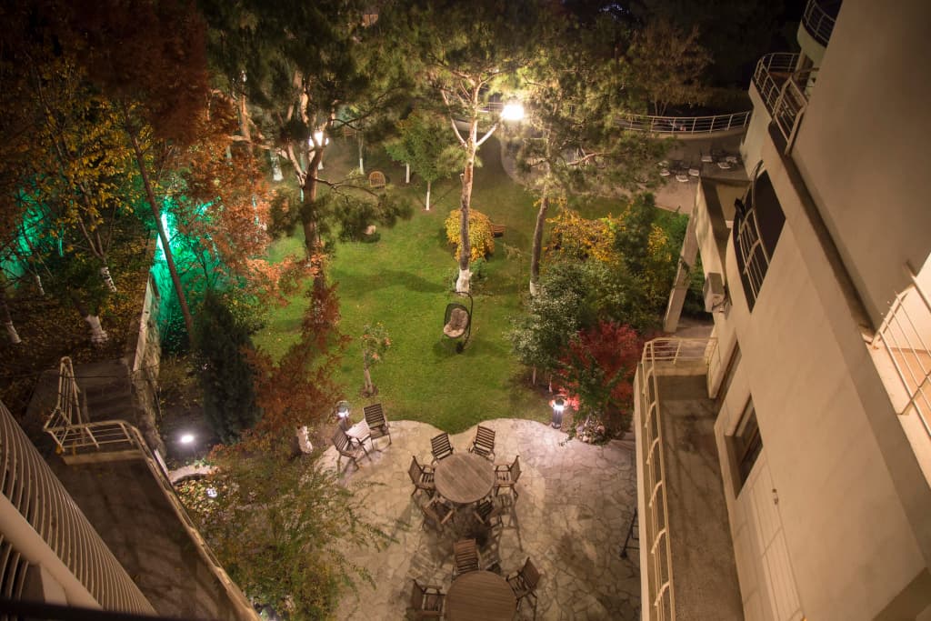 Hotel Beaumonde Garden - photo 17