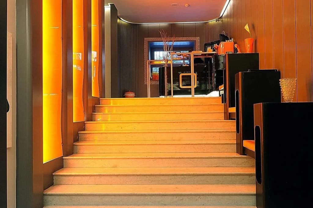 Orange Hotel - photo 41