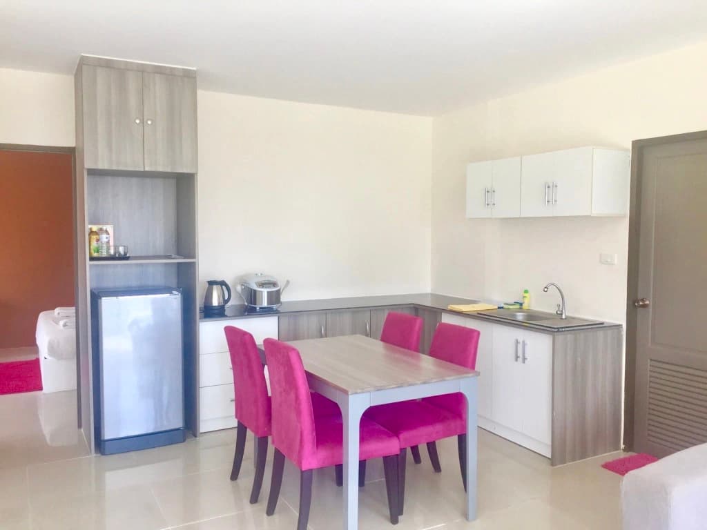 R-Con Wongamat Apartments - photo 16