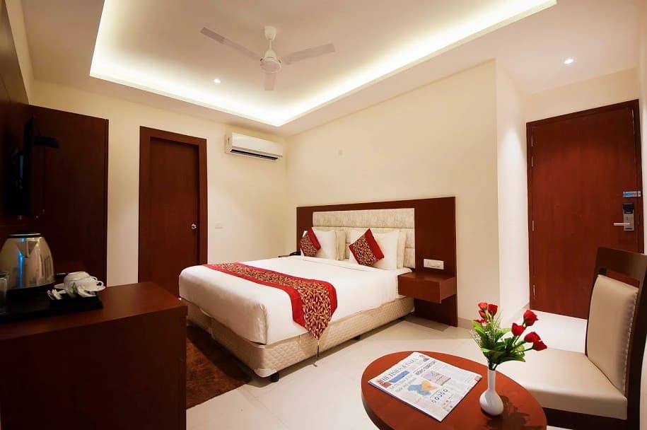 Z Suite Hotel - photo 11