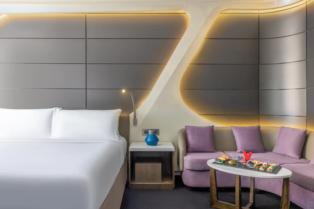 V Hotel Dubai Curio Collection by Hilton Hotel - photo 34