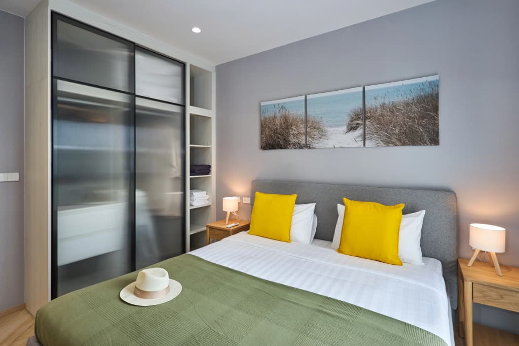 Title Legendary G206 Apartments - photo 2