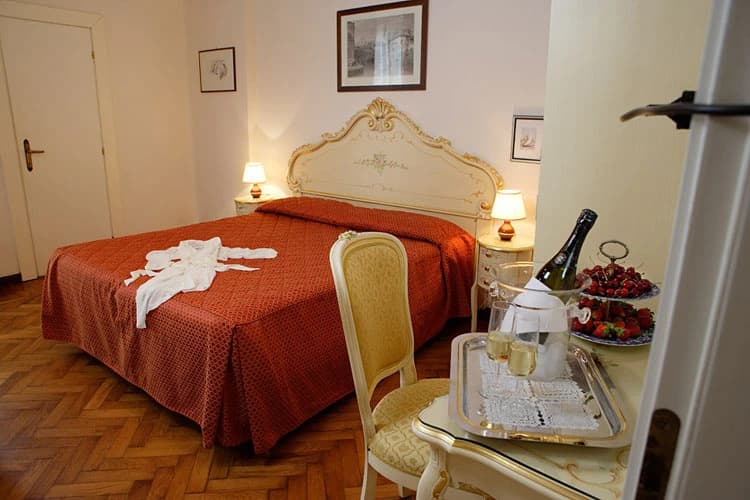 Villa Albertina Hotel - photo 1