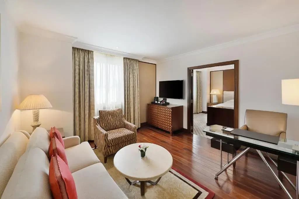 Sheraton Oman Hotel - photo 13