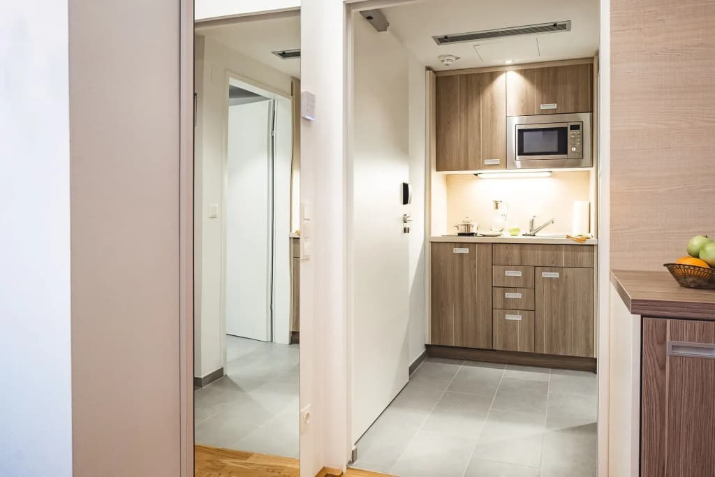 Oliver Apartments - photo 12
