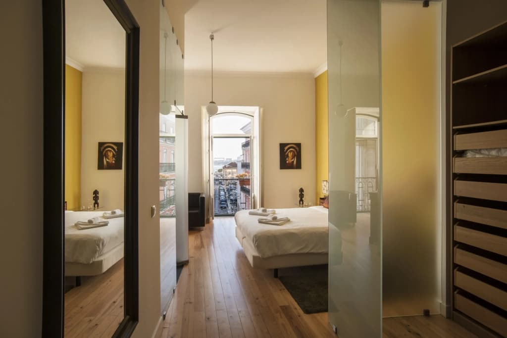 Casa do Bairro by Shiadu - main photo