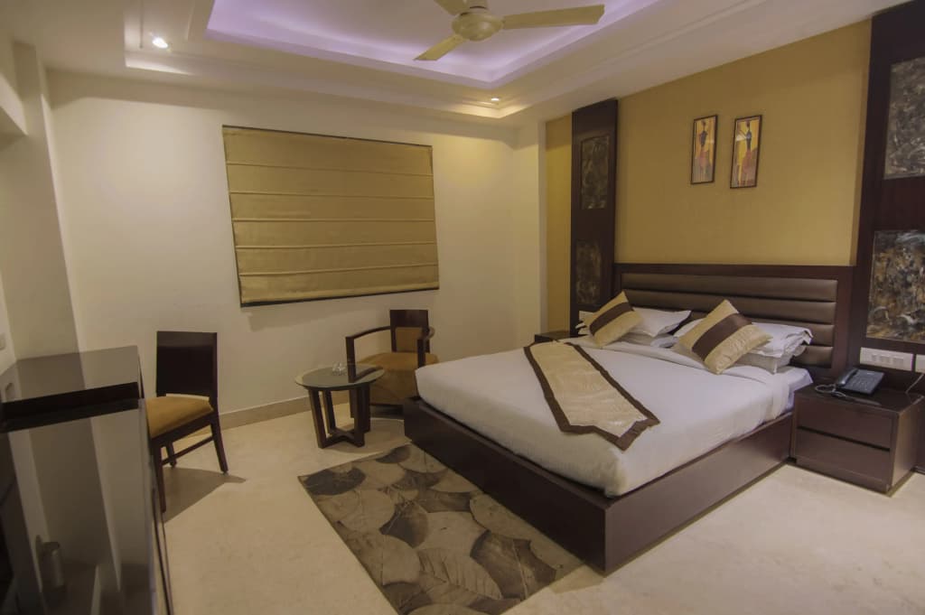 Hotel Grand Imperial - photo 4