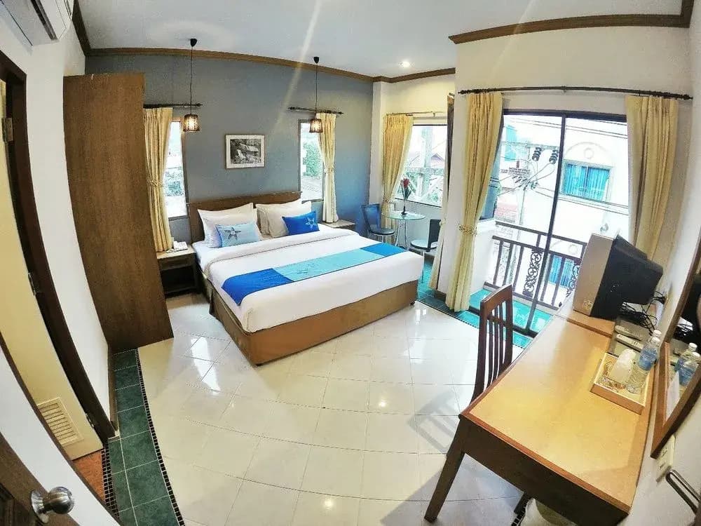 Sea Front Home hotel - photo 32