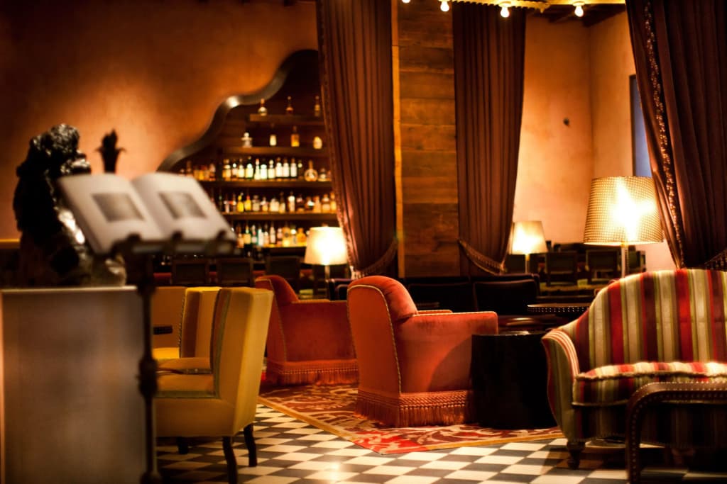 Gramercy Park Hotel - photo 2