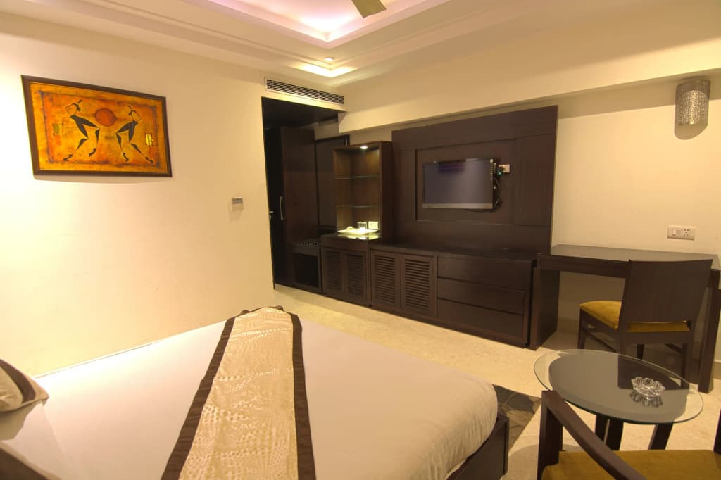 Hotel Grand Imperial - photo 3