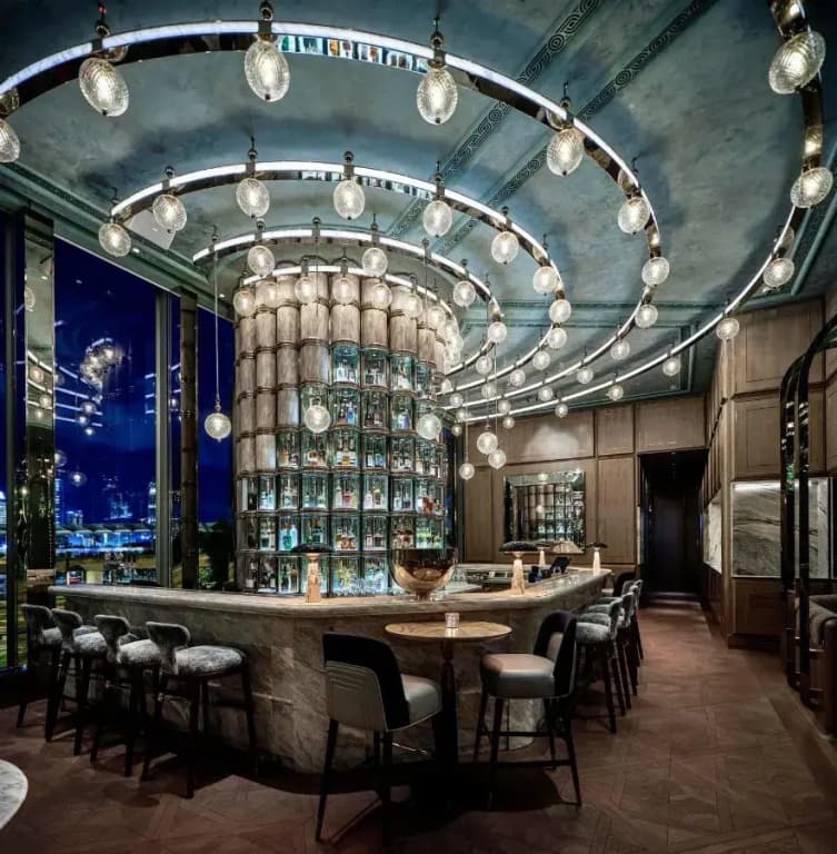 Four Seasons Hotel Hong Kong - photo 24