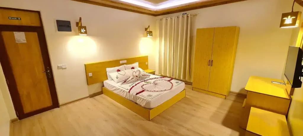 Beach Star Maldives Hotel - photo 11