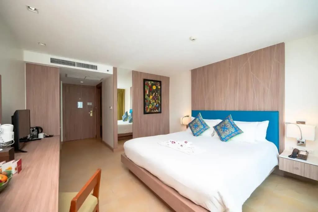 Centara Pattaya Hotel - photo 4