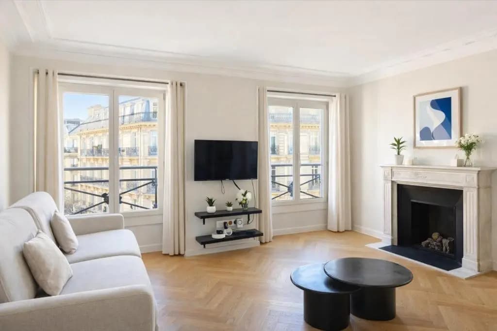 Luxury apartments in Paris Center - photo 7
