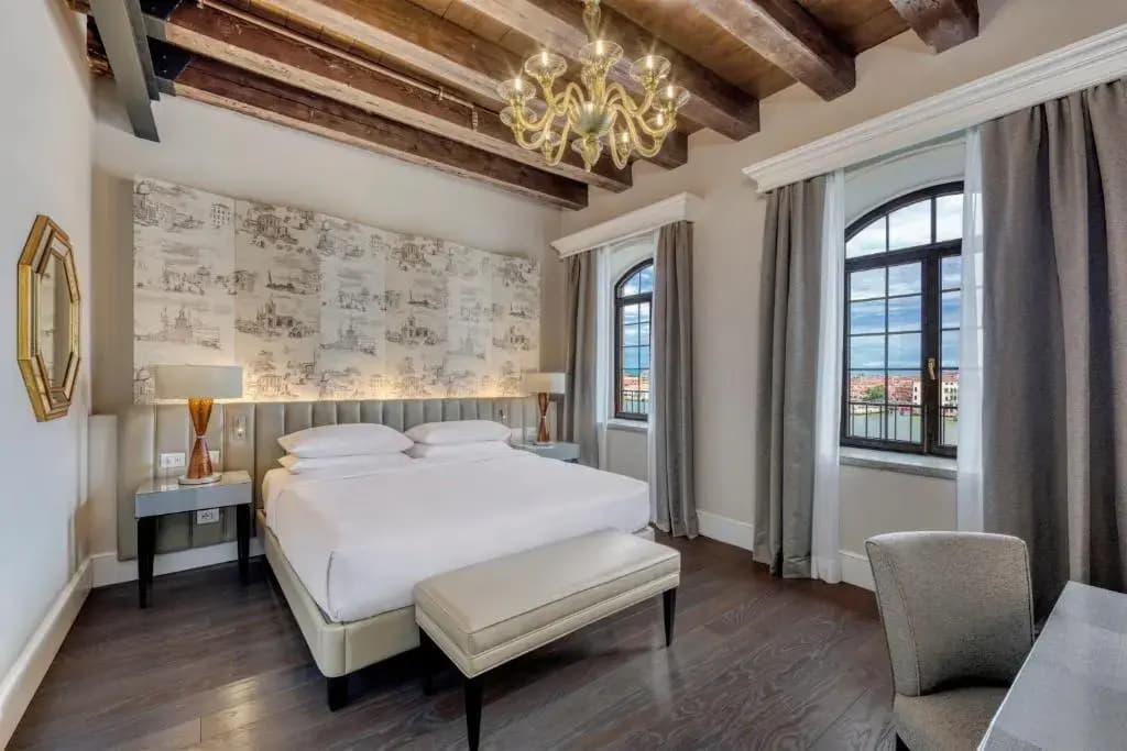 Hilton Molino Stucky Venice - photo 2
