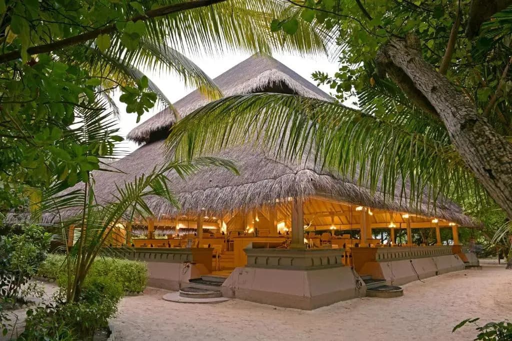 Adaaran Club Rannalhi Hotel - photo 11