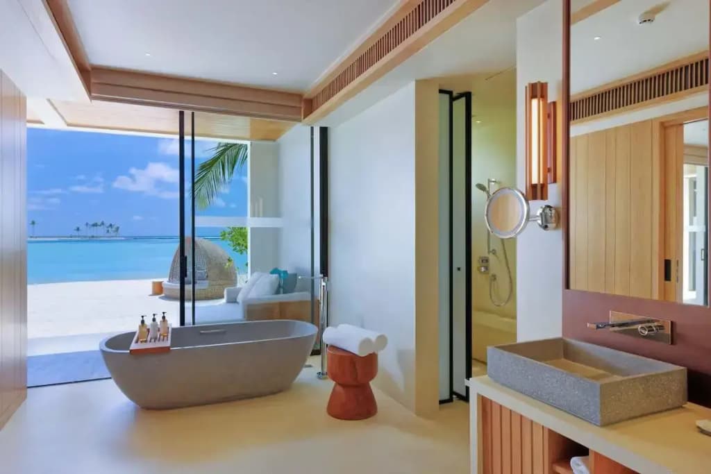 Kuda Villingili Resort - photo 8