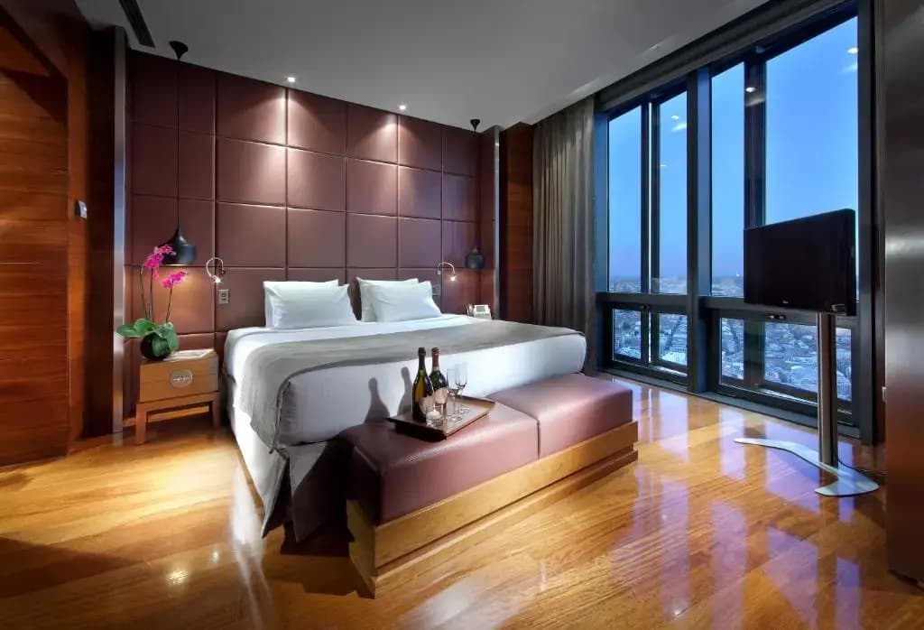 Eurostars Madrid Tower Hotel - photo 3