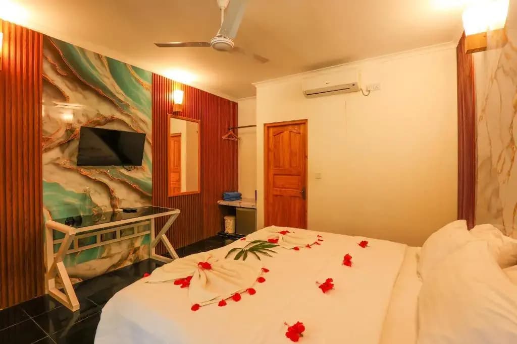 Thoddoo Beach Holiday Inn - photo 3