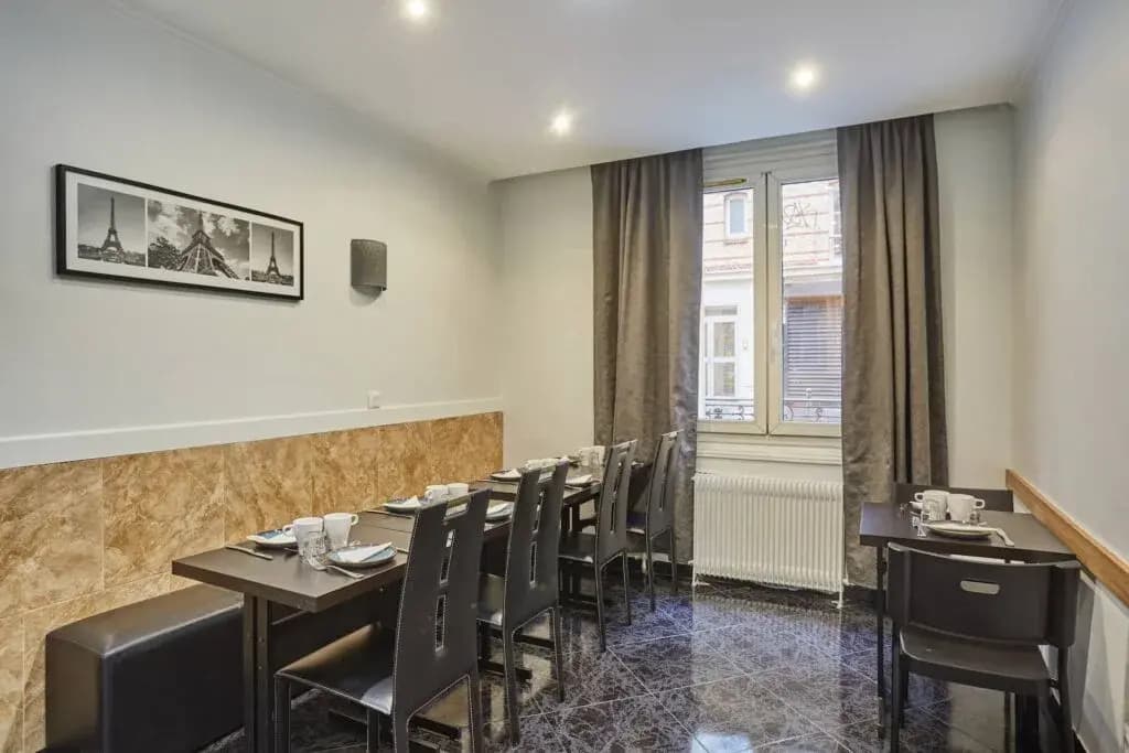 Huni Hotel - photo 8