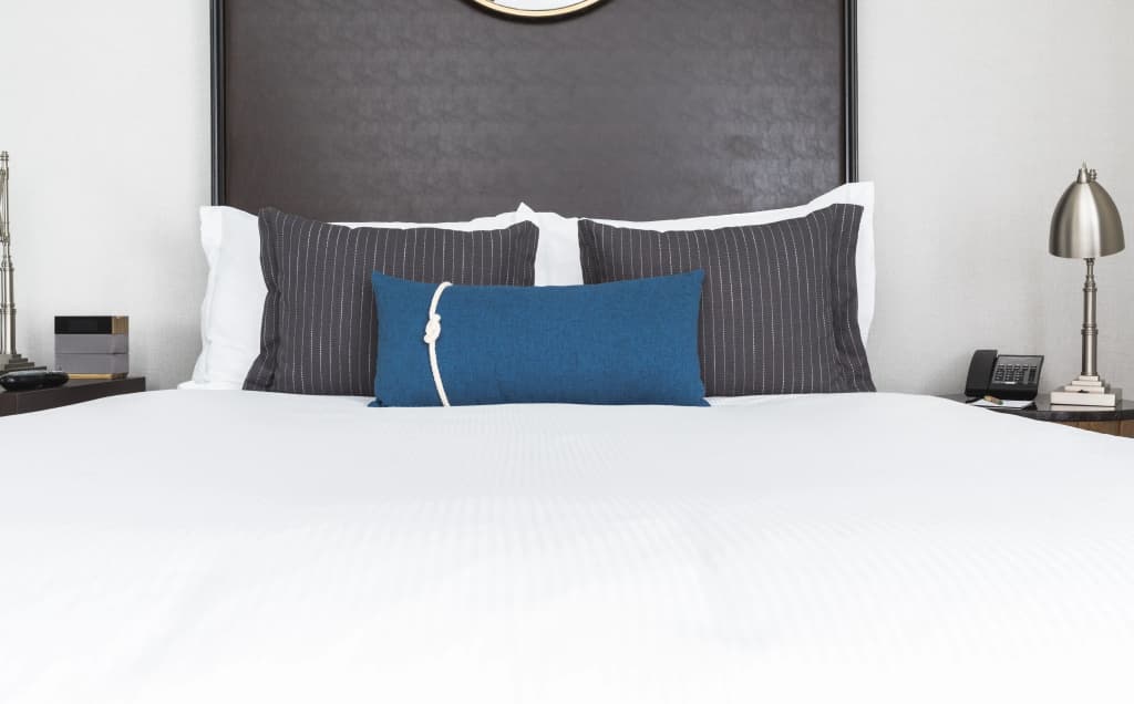 Harbor Court Hotel - photo 7