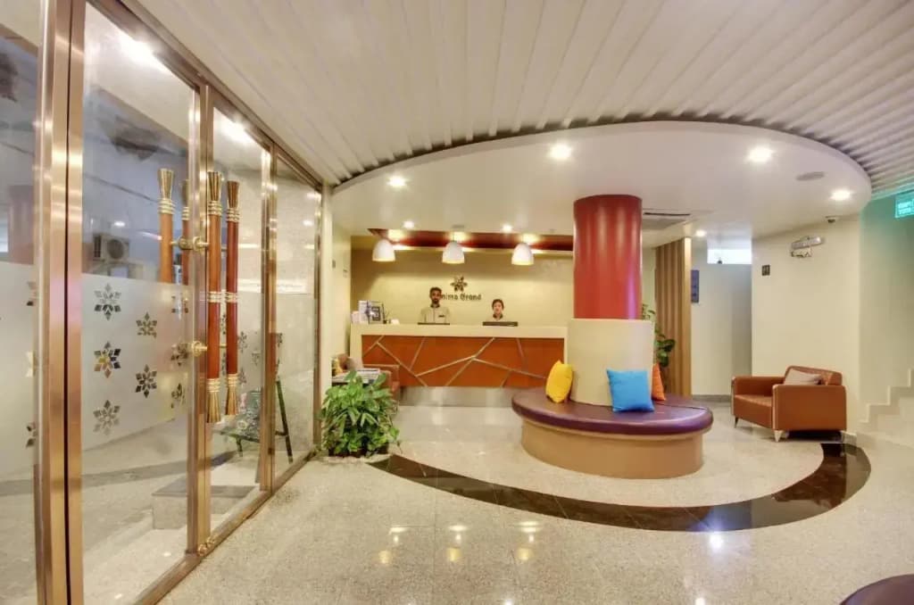 Unima Grand Hotel - photo 2