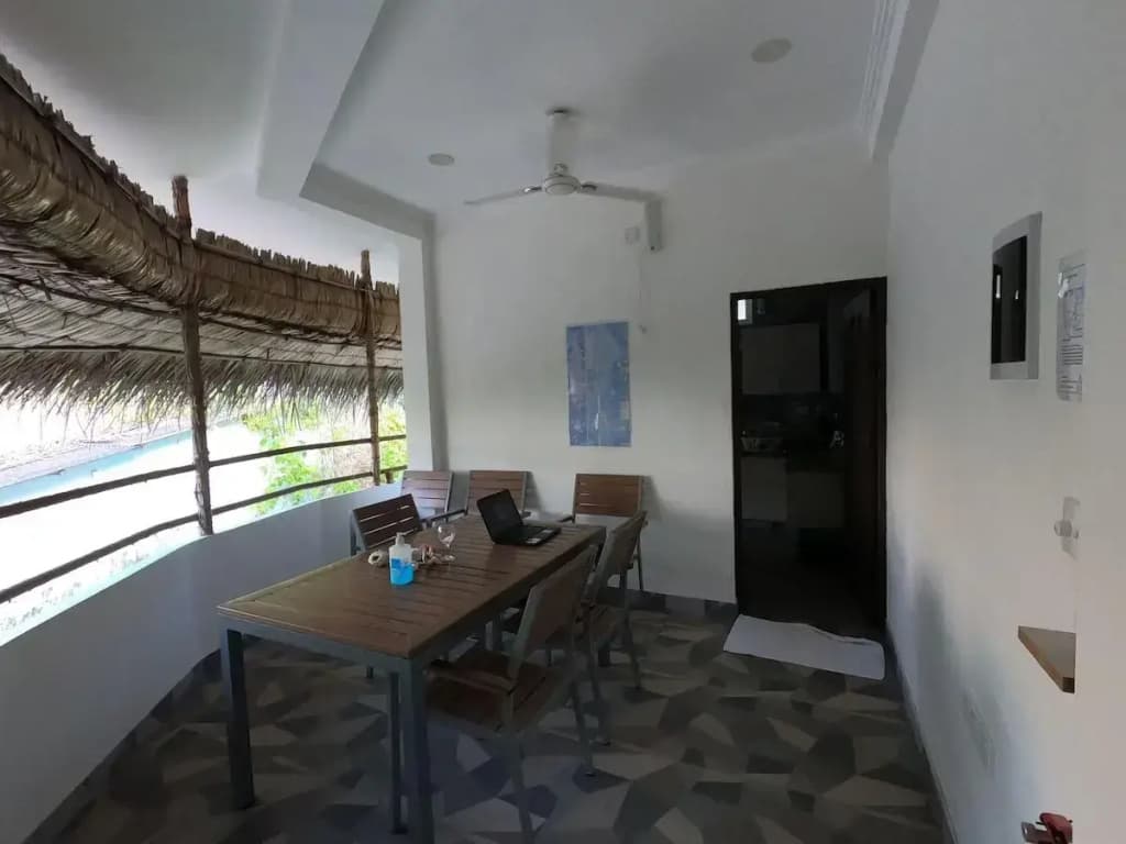 Ariston Dhangethi Inn - photo 23