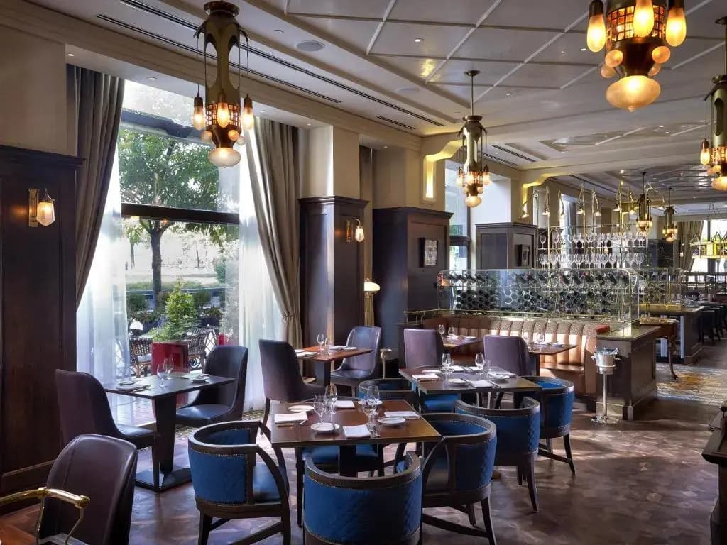 Four Seasons Hotel Gresham Palace Budapest - photo 24
