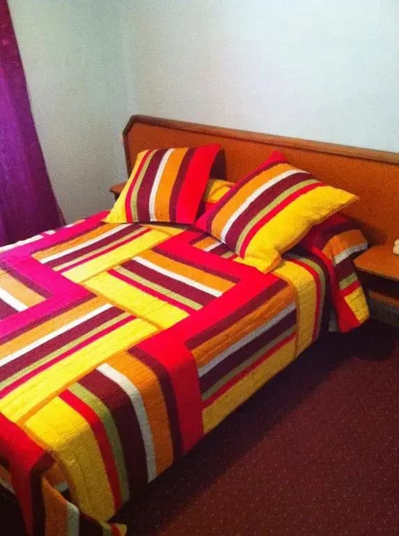 Pacific Hotel - photo 10