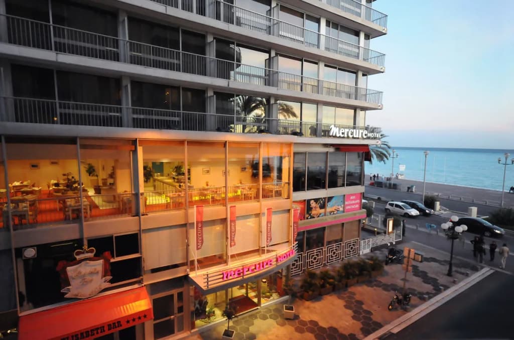 Mercure Nice Promenade Des Anglais - photo 1