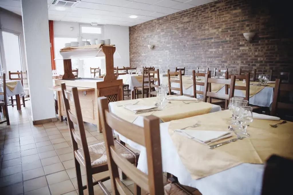 La Roseraie - Hotel & Restaurant - photo 9