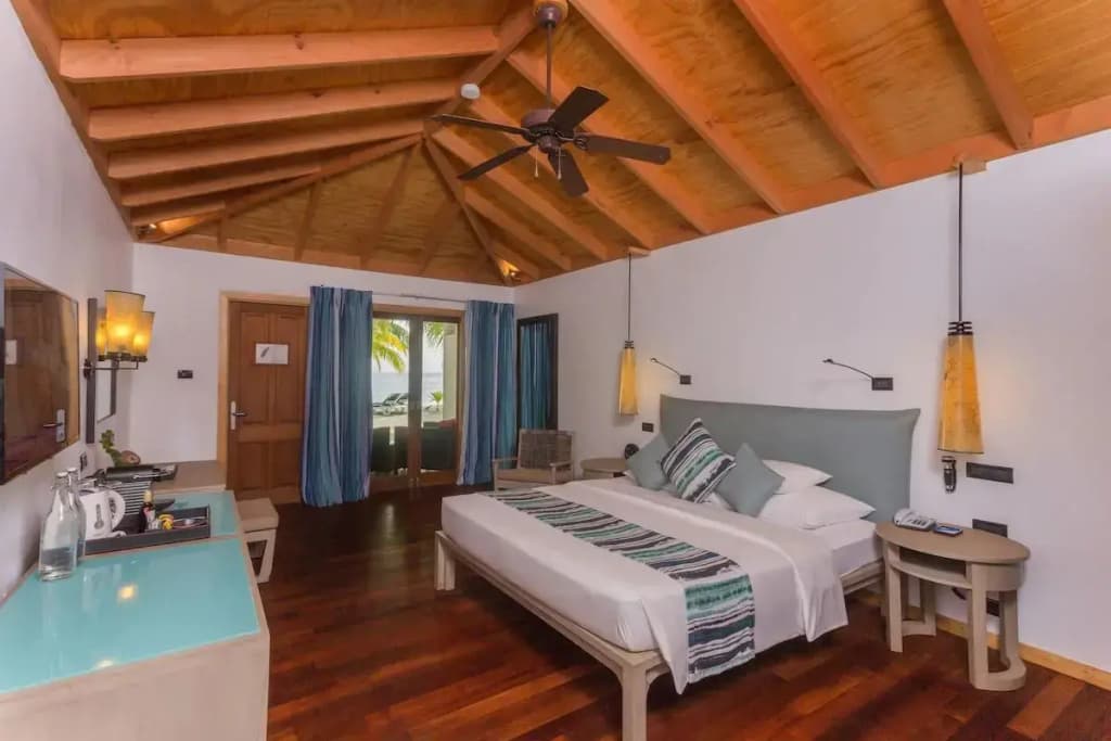 Vilamendhoo Maldives Resort Island - photo 5
